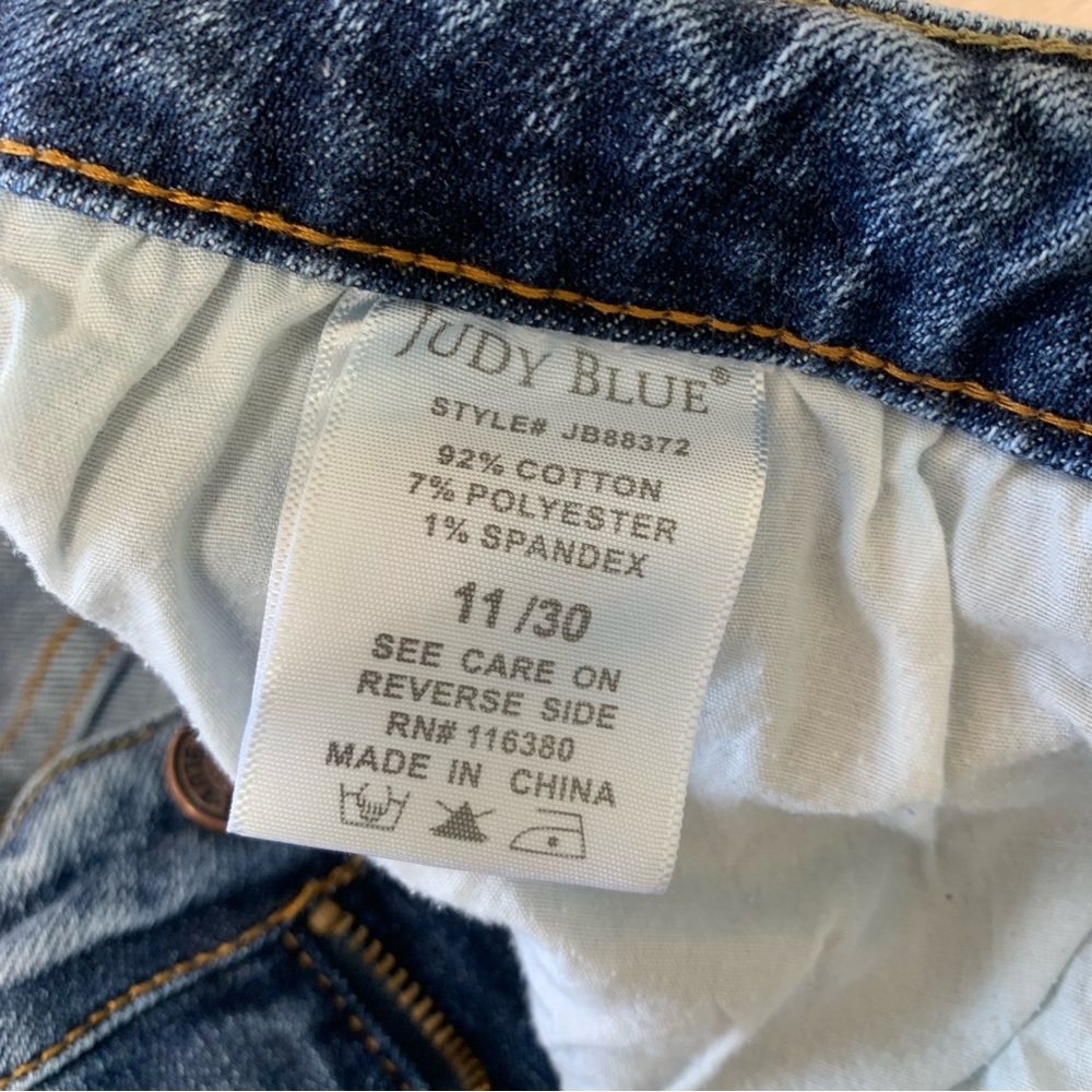 JUDY BLUE Lillian High‎ Rise Slim Fit jeans, size 11/30  style#JB88372 - Picture 4 of 9